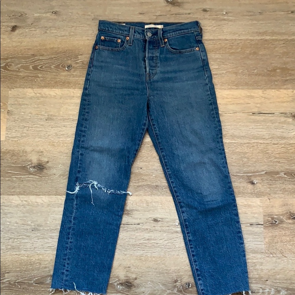 Levi’s Women’s Wedgie Straight Size 25